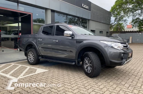 L200 TRITON 2.4 16V Turbo Outdoor Hpe-s CD 4X4