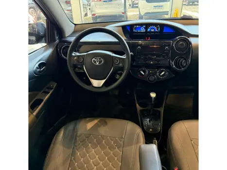 ETIOS 1.5 X SEDAN 16V FLEX 4P AUTOMÁTICO