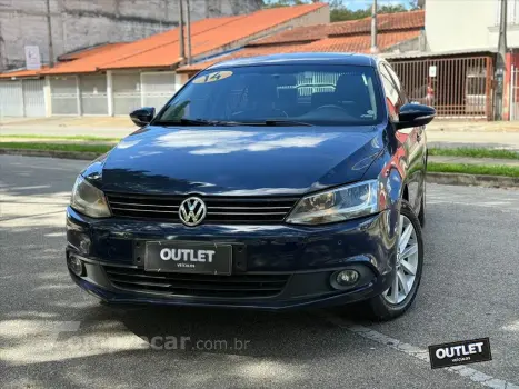 Volkswagen JETTA 2.0 COMFORTLINE FLEX 4P TIPTRONIC 4 portas