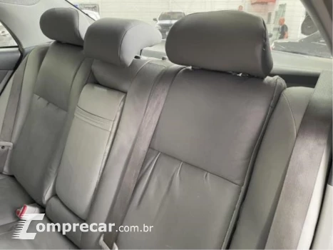 COROLLA 1.8 GLI 16V FLEX 4P AUTOMÁTICO