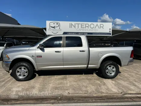 2500 6.7 I6 Turbo Laramie CD 4X4