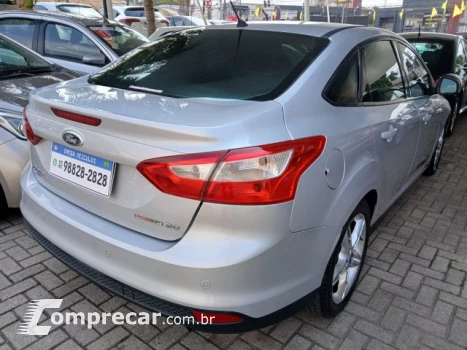 FOCUS SEDAN - 2.0 SE SEDAN 16V 4P POWERSHIFT