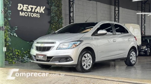 CHEVROLET ONIX HATCH LT 1.4 8V FlexPower 5p Mec. 5 portas