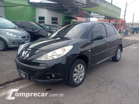 PEUGEOT 207 1.4 Active 8V 4 portas