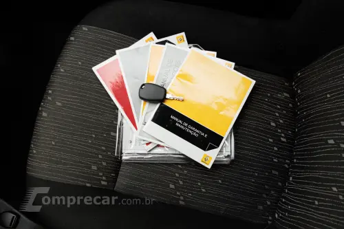 LOGAN 1.6 Expression 8V