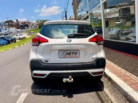 KICKS SL 1.6 16V FlexStar 5p Aut.