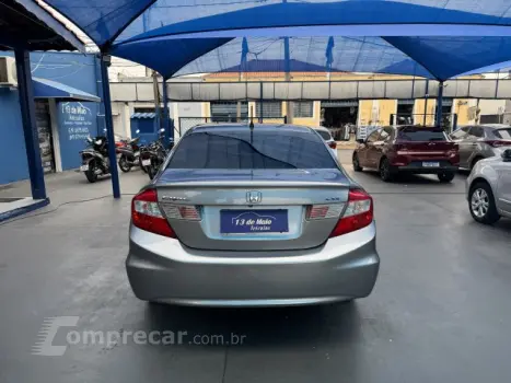 CIVIC - 1.8 LXS 16V 4P AUTOMÁTICO