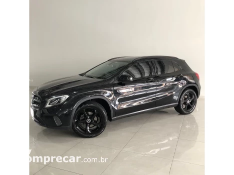 Mercedes-Benz GLA 200 1.6 CGI FLEX STYLE 7G-DCT 4 portas