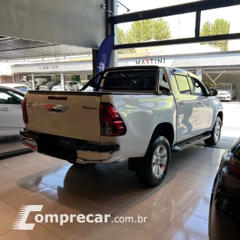 Hilux CD SR 4x2 2.7 16V/2.7 Flex Aut.