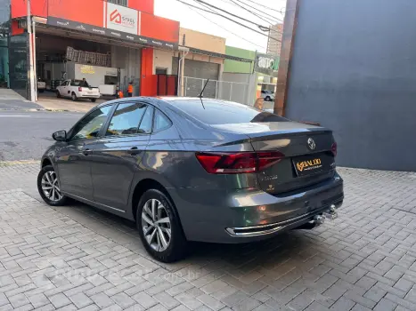 VIRTUS Highline 200 TSI 1.0 Flex 12V Aut