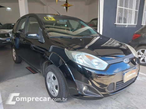 FIESTA 1.6 MPI Class Hatch 8V