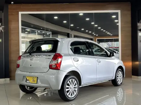 ETIOS 1.5 XLS 16V FLEX 4P MANUAL