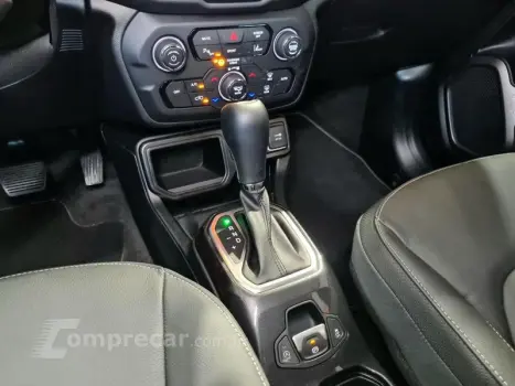 RENEGADE LONGITUDE T270 1.3 TB 4X2 FLEX AUT