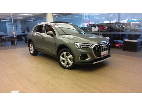 Audi Q3 2.0 40 TFSI GASOLINA PERFORMANCE QUATTRO TIPTRONIC 5 portas