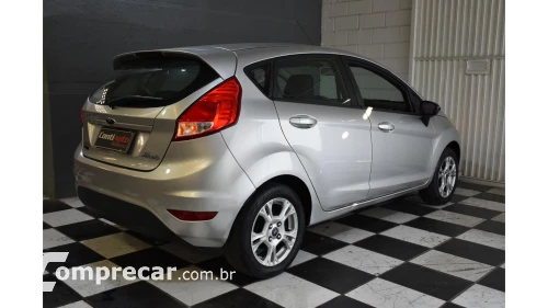 FIESTA HATCH - 1.6 TITANIUM HATCH 16V 4P AUTOMÁTICO