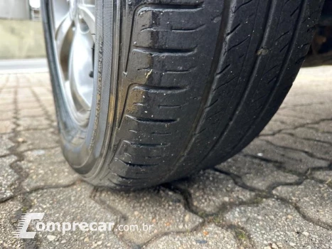 TUCSON - 2.0 MPFI GLS TOP 16V 143CV 2WD 4P AUTOMÁTICO