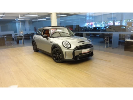 MINI COOPER 2.0 S 16V TURBO GASOLINA 2P AUTOMATICO 3 portas