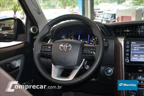 HILUX SW4 2.8 SRX 4X4 7 LUGARES 16V TURBO INTERCO