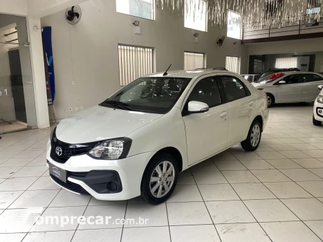 Toyota ETIOS 1.5 X Plus Sedan 16V 4 portas