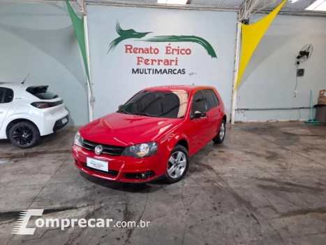 Volkswagen GOLF 1.6 MI Sportline 8V 4 portas
