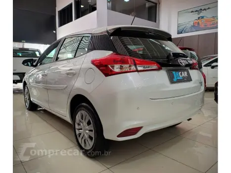 YARIS YARIS XL 1.5 Flex 16V 5p Aut.