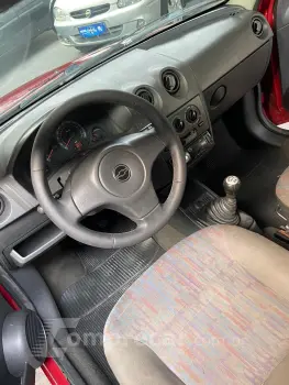 CELTA 1.0 MPFI VHC Spirit 8V