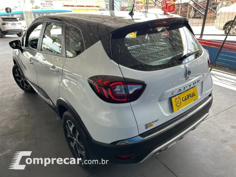 CAPTUR Intense Bose 1.6 16V Flex 5p Aut.