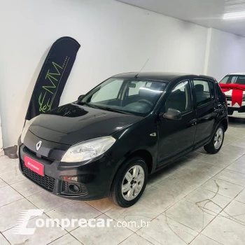 Renault SANDERO EXP1016V 4 portas