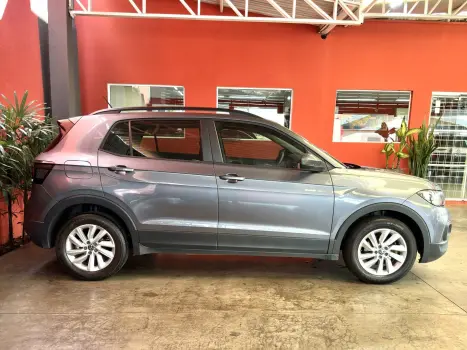 T-CROSS 1.0 200 TSI TOTAL FLEX AUTOMÁTICO