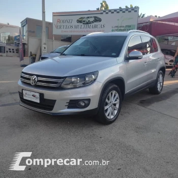 Volkswagen TIGUAN 2.0 TSI 16V Turbo 4 portas