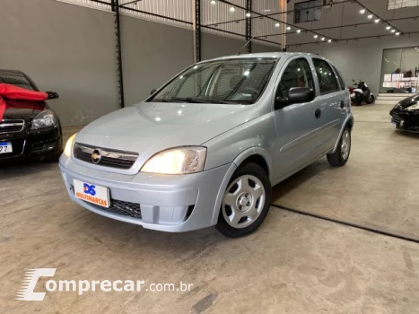 CHEVROLET CORSA HATCH - 1.4 MPFI MAXX 8V 4P MANUAL 4 portas