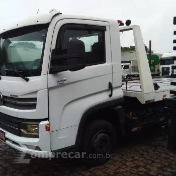 11.180 DRC 4X2 COM PLATAFORMA