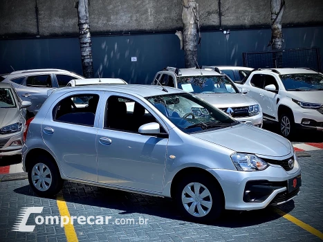 Toyota ETIOS 1.3 X 16V 4 portas