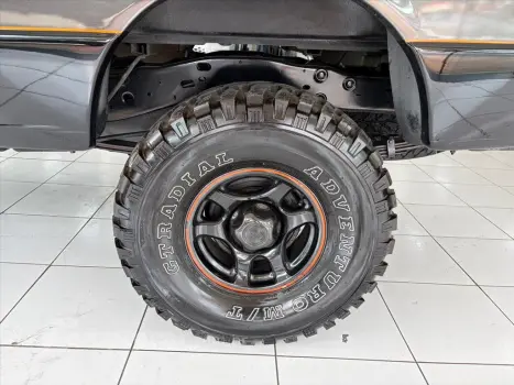 RANGER 4.0 XLT 4X4 CS V6 12V GASOLINA 2P MANUAL