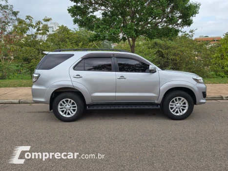 HILUX 2.7 SR 4X2 CD 16V