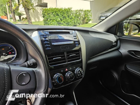 YARIS 1.5 16V Sedan XL Live