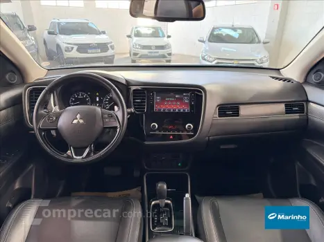 OUTLANDER 2.0 MIVEC GASOLINA HPE AUTOMÁTICO