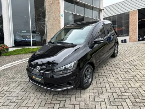 Volkswagen Fox Connect 1.6 Flex 8V 5p 4 portas
