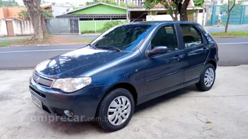 Fiat PALIO 1.8 MPI HLX 8V 4 portas