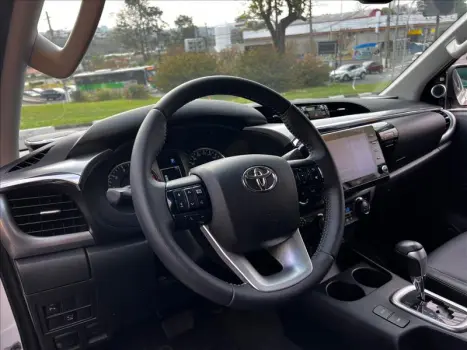 HILUX 2.8 D-4d Turbo CD SRX 4X4