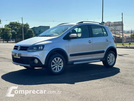 Volkswagen CROSSFOX 1.6 MI 4 portas