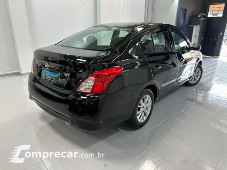 Versa Sedan 1.0 4P FLEX S