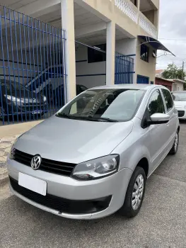 Volkswagen FOX 1.0 MI Bluemotion 8V 4 portas