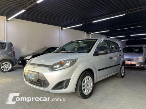 FORD FIESTA 1.0 MPI 8V 4 portas