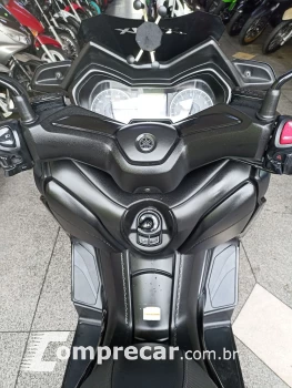 XMAX 250 ABS