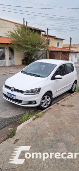 Volkswagen FOX 1.6 MI Highline 8V 4 portas