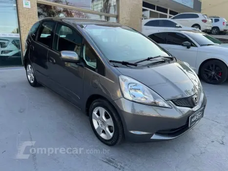 Honda Fit LX 1.4/ 1.4 Flex 8V/16V 5p Mec. 4 portas