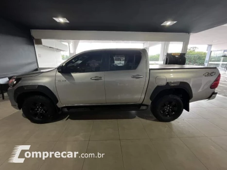 HILUX 2.8 D-4d Turbo CD SR 4X4