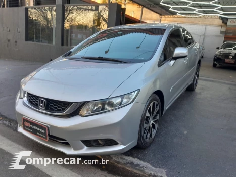 Honda Civic Sedan LXR 2.0 Flexone 16V Aut. 4p 4 portas