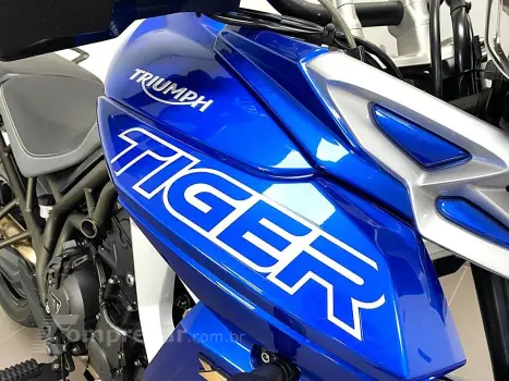 TRIUMPH TIGER 800 XRX